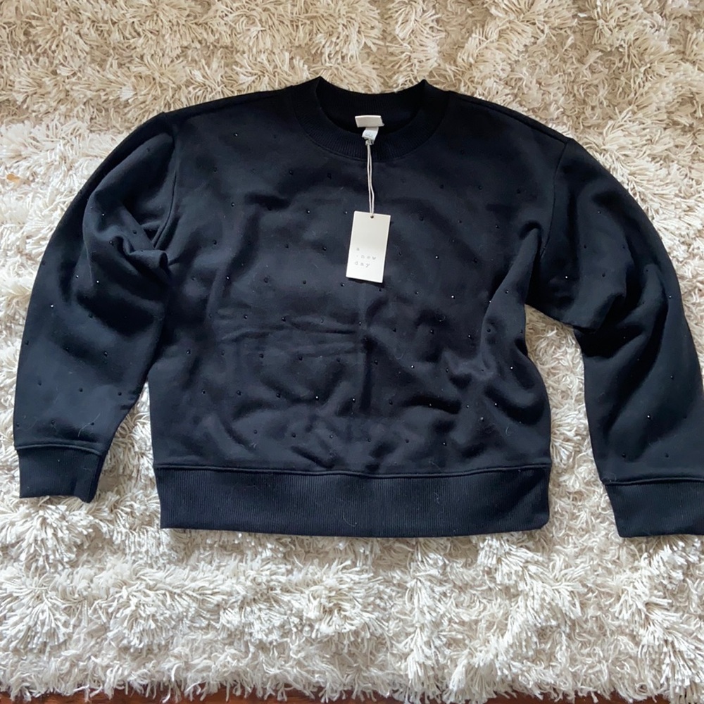 Women’s a new day sweatshirt size small